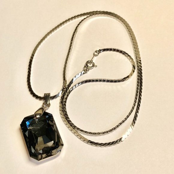 Jeweled Cut Statement Necklace Acrylic Simulated Smoky Topaz 24" Silver Plated - Picture 6 of 8